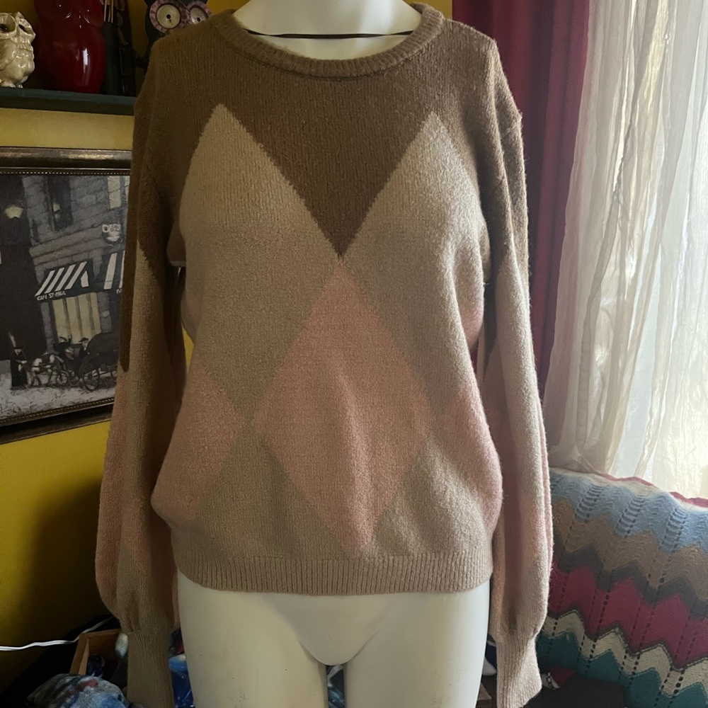 Elegant Women's Argyle Sweater - Pink and Brown